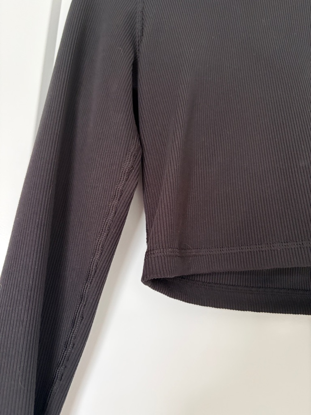 Aerie Ribbed Cropped Mock Neck - Picture 2 of 3